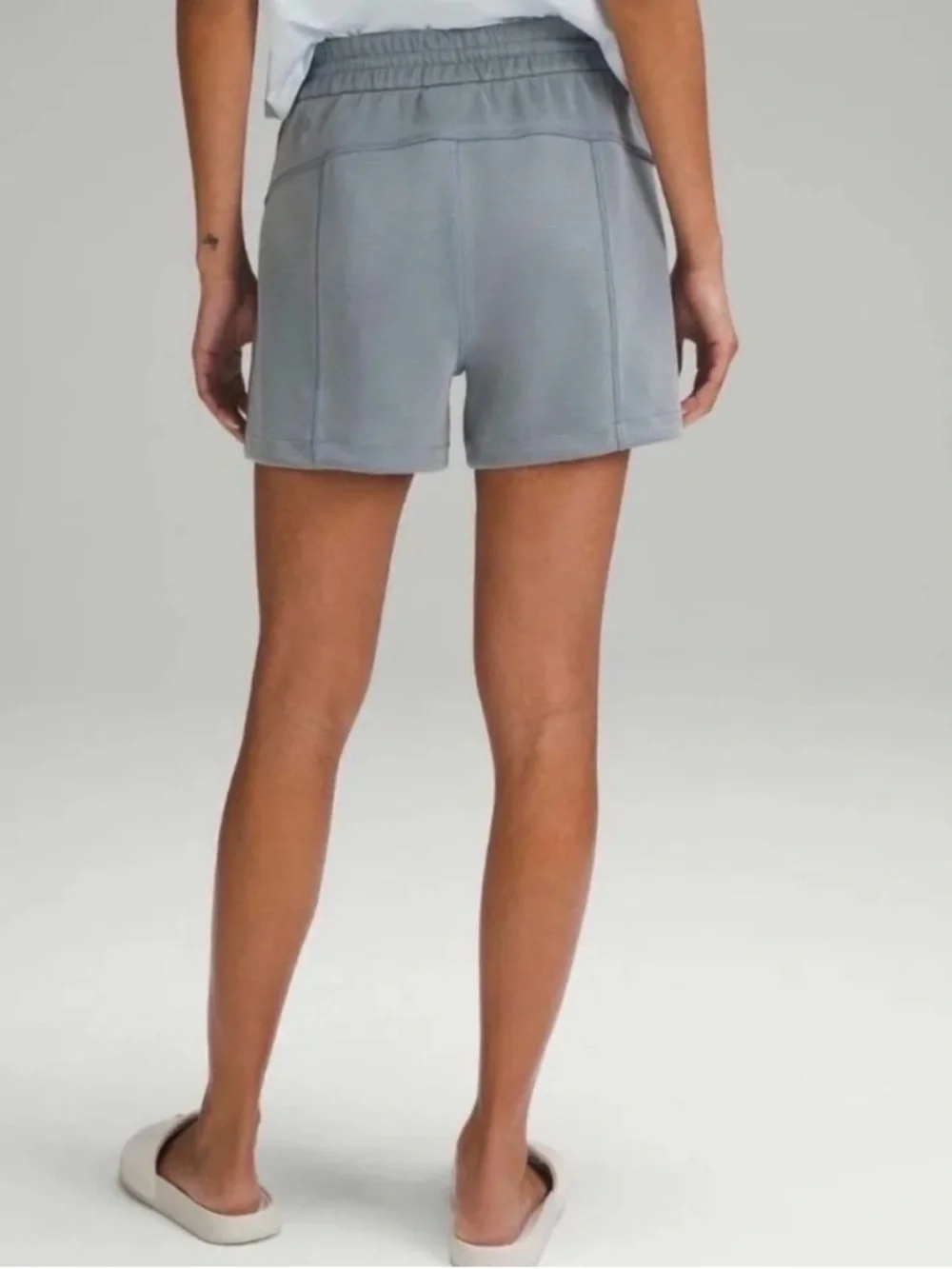 Lululemon Softstreme High-Rise Short 4” Belgian Blue